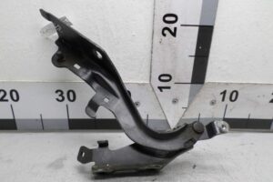 Изображение товара 110500 - 00110500 petlya kryshki bagazhnika Toyota Hiace 1