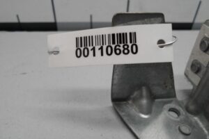 Изображение товара 110680 - 00110680 podushka bezopasnosti zaschity kolenej Ford Scorpio 2