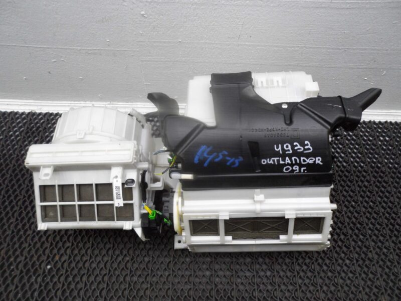 Изображение товара 110685 - 00110685 korpus otopitelya (pechki)