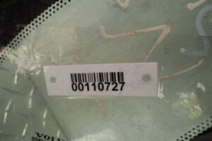 Изображение товара 110727 - 00110727 steklo kuzovnoe pravoe Volvo S70 1