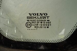 Изображение товара 110727 - 00110727 steklo kuzovnoe pravoe Volvo S70 2