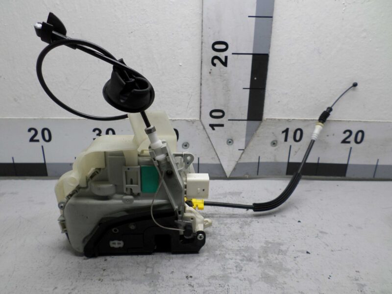 Изображение товара 110792 - 00110792 zamok dveri perednej levoj