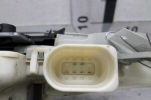 Изображение товара 110792 - 00110792 zamok dveri perednej levoj 1