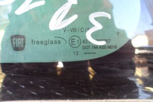 Изображение товара 110872 - 00110872 steklo kuzovnoe levoe Bentley Continental 2