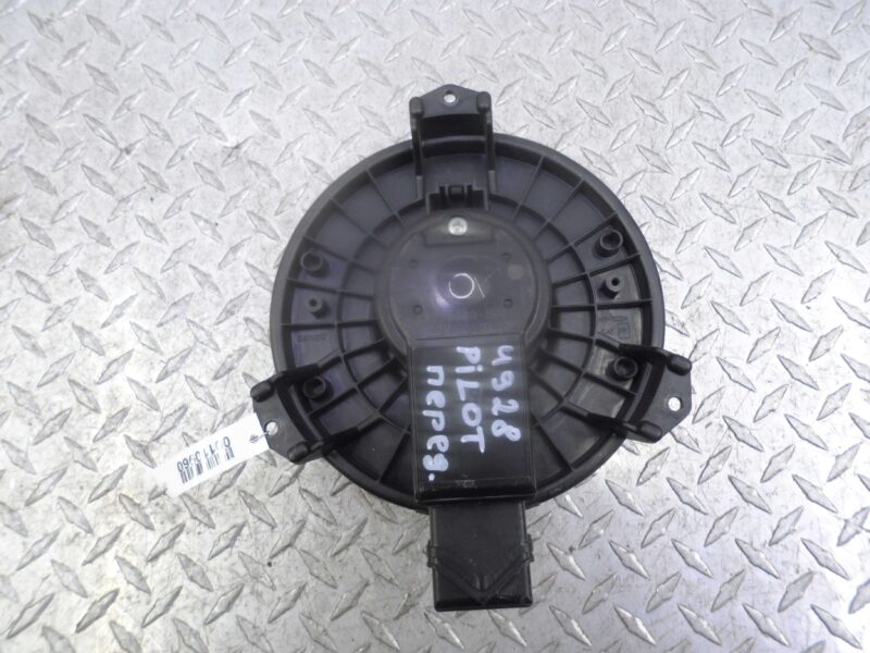 Изображение товара 110960 - 00110960 ventilyator otopitelya (motorchik pechki)