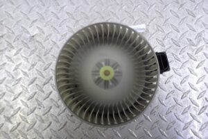 Изображение товара 110960 - 00110960 ventilyator otopitelya (motorchik pechki) 2