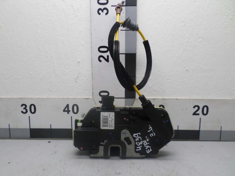 Изображение товара 110977 - 00110977 zamok dveri zadnej levoj Skoda Yeti