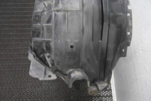Изображение товара 110995 - 00110995 podkrylok perednij pravyj Toyota Hiace 2