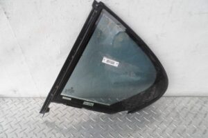 Изображение товара 111004 - 00111004 steklo dveri zadnej pravoj 