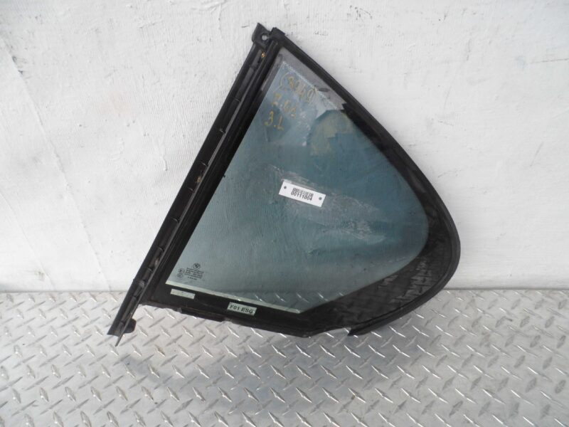 Изображение товара 111004 - 00111004 steklo dveri zadnej pravoj