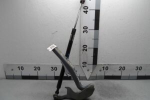 Изображение товара 111008 - 00111008 petlya kapota levaya Peugeot 107