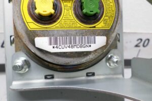 Изображение товара 111048 - 00111048 podushka bezopasnosti passazhira Toyota Hiace 1