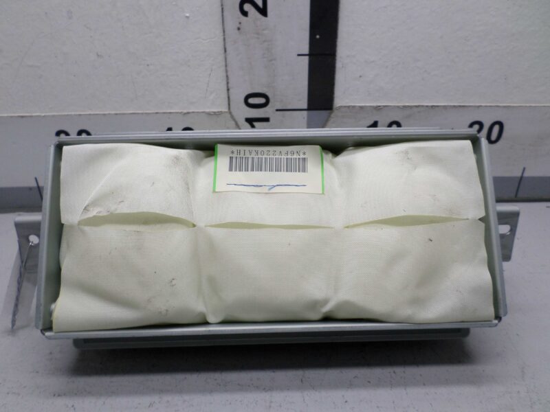 Изображение товара 111048 - 00111048 podushka bezopasnosti passazhira Toyota Hiace