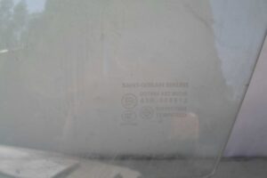 Изображение товара 111132 - 00111132 steklo dveri perednej levoj Dodge Caravan 1