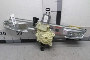 Изображение товара 111202 - 00111202 steklopodemnik zadnij levyj 