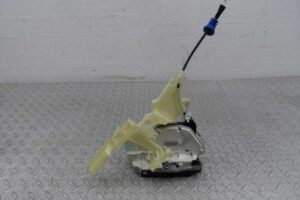 Изображение товара 111244 - 00111244 zamok dveri zadnej pravoj Volkswagen Lupo