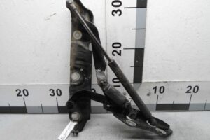 Изображение товара 111451 - 00111451 petlya kryshki bagazhnika Chevrolet Cobalt 3