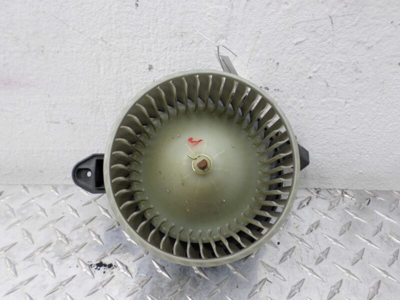 Изображение товара 111515 - 00111515 ventilyator otopitelya (motorchik pechki)