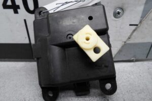 Изображение товара 111591 - 00111591 motorchik zaslonki pechki 1