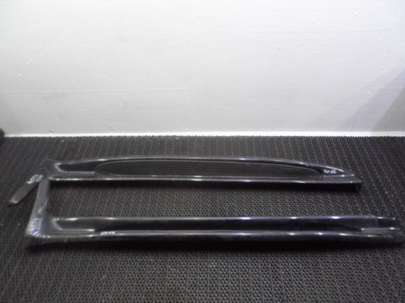 Изображение товара 111739 - 00111739 podnozhka pravaya