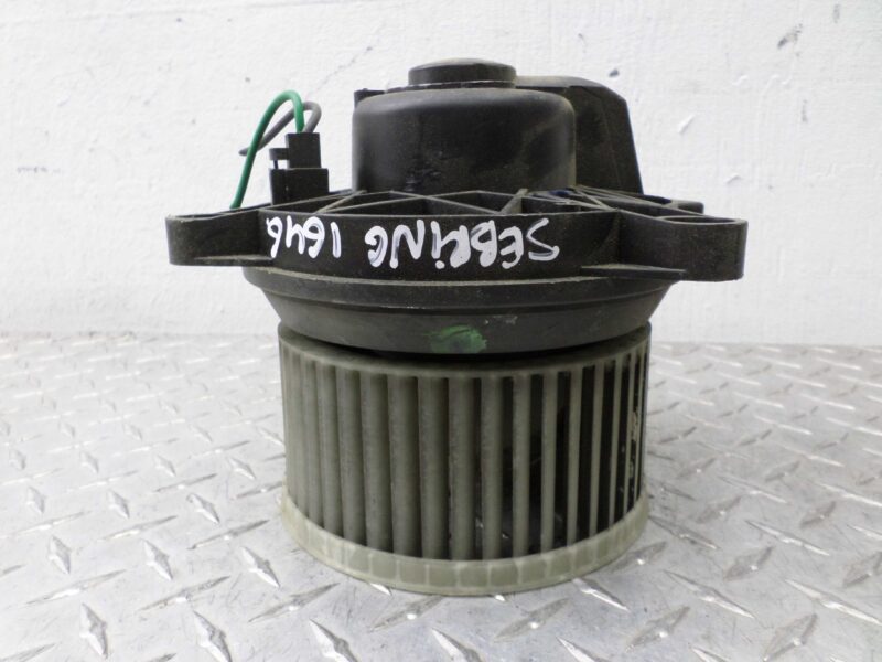 Изображение товара 111748 - 00111748 ventilyator otopitelya (motorchik pechki)