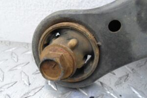 Изображение товара 111843 - 00111843 rychag perednij pravyj nizhnij Subaru Legacy 2