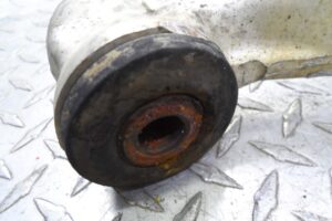 Изображение товара 111866 - 00111866 rychag perednij levyj nizhnij 2