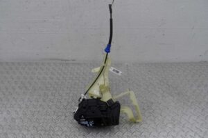 Изображение товара 111881 - 00111881 zamok dveri perednej pravoj Volkswagen Lupo 1