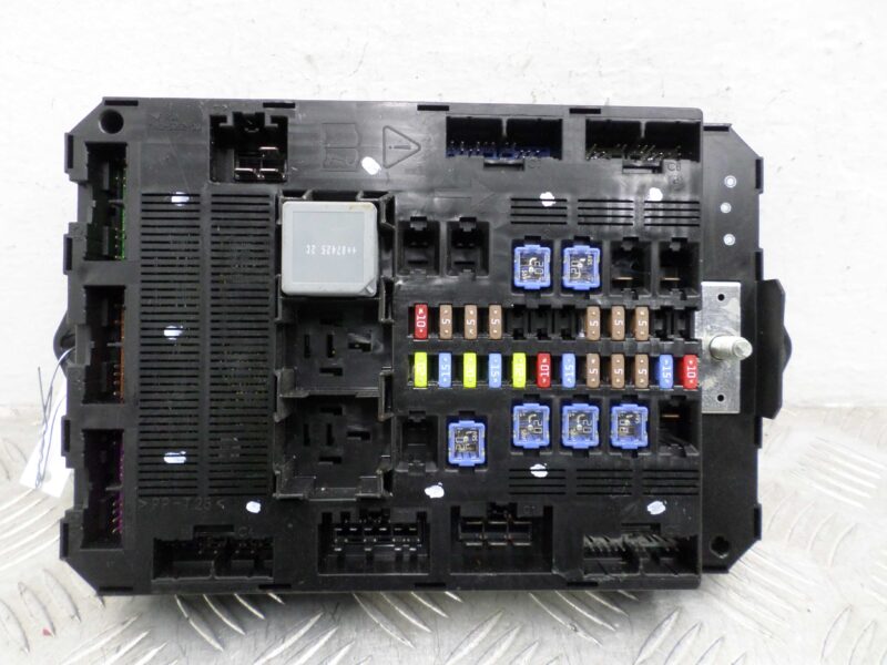 Изображение товара 111929 - 00111929 blok predokhranitelej Chevrolet Cobalt