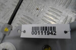 Изображение товара 111942 - 00111942 steklopodemnik perednij levyj 3