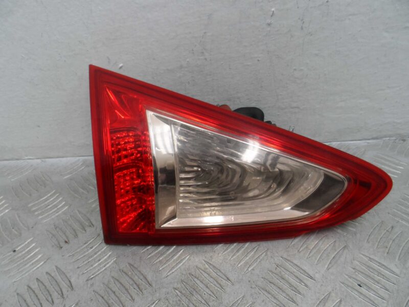 Изображение товара 112006 - 00112006 fonar kryshki levyj Toyota Hiace