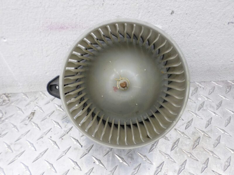 Изображение товара 112116 - 00112116 ventilyator otopitelya (motorchik pechki)