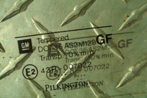 Изображение товара 112244 - 00112244 steklo dveri zadnej levoj Mazda 3 1