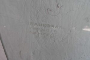 Изображение товара 112247 - 00112247 steklo dveri perednej pravoj Hyundai Solaris 1