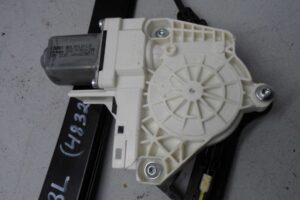 Изображение товара 112249 - 00112249 steklopodemnik zadnij levyj 2