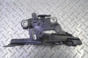 Изображение товара 112270 - 00112270 petlya kapota levaya