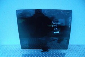 Изображение товара 112336 - 00112336 steklo dveri zadnej pravoj