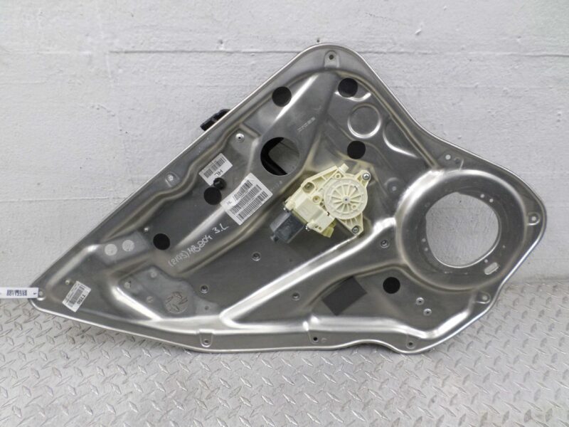 Изображение товара 112356 - 00112356 steklopodemnik zadnij levyj Honda Ridgeline