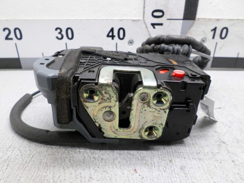 Изображение товара 112396 - 00112396 zamok dveri perednej levoj