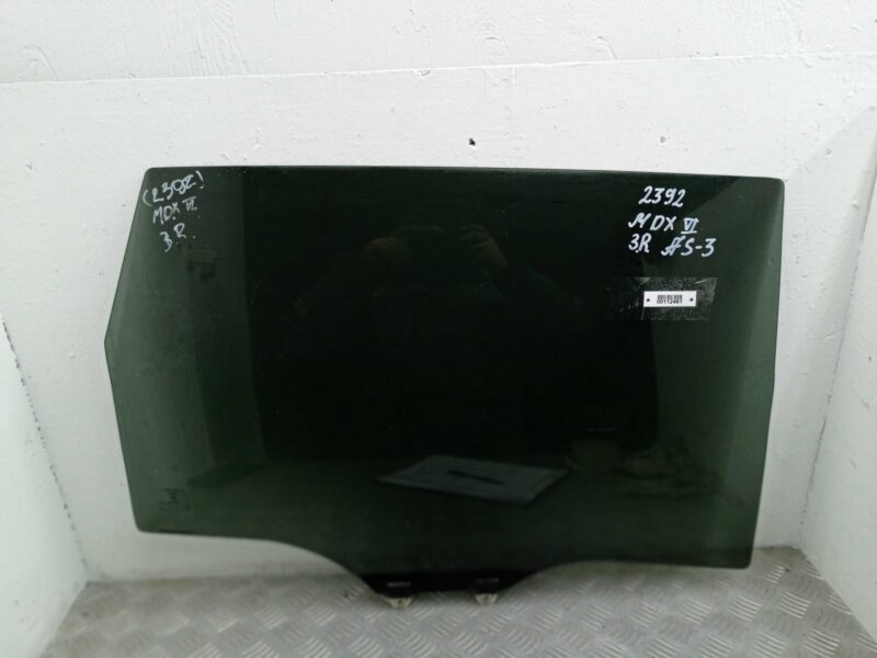 Изображение товара 112461 - 00112461 steklo dveri zadnej pravoj