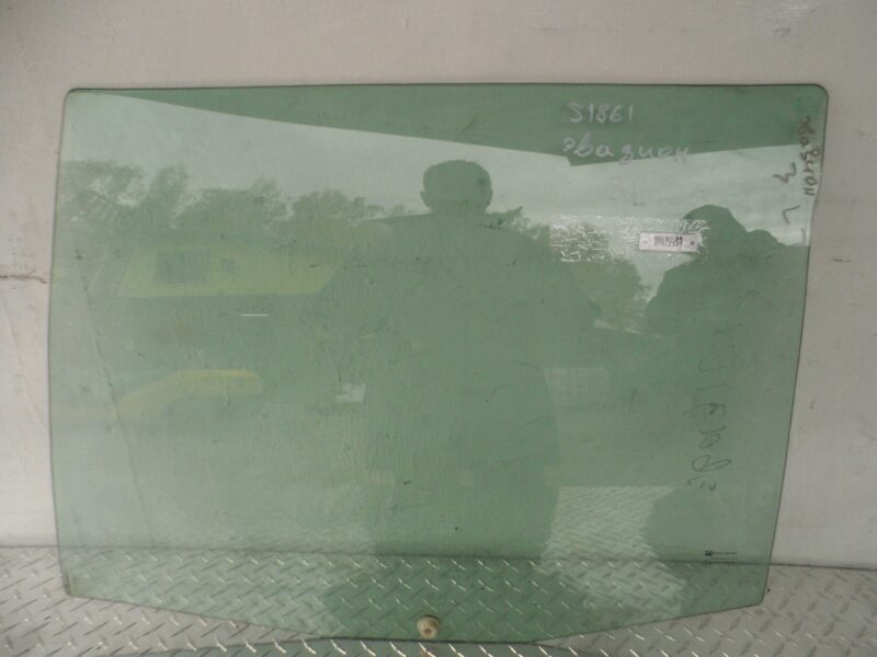 Изображение товара 112571 - 00112571 steklo dveri zadnej levoj