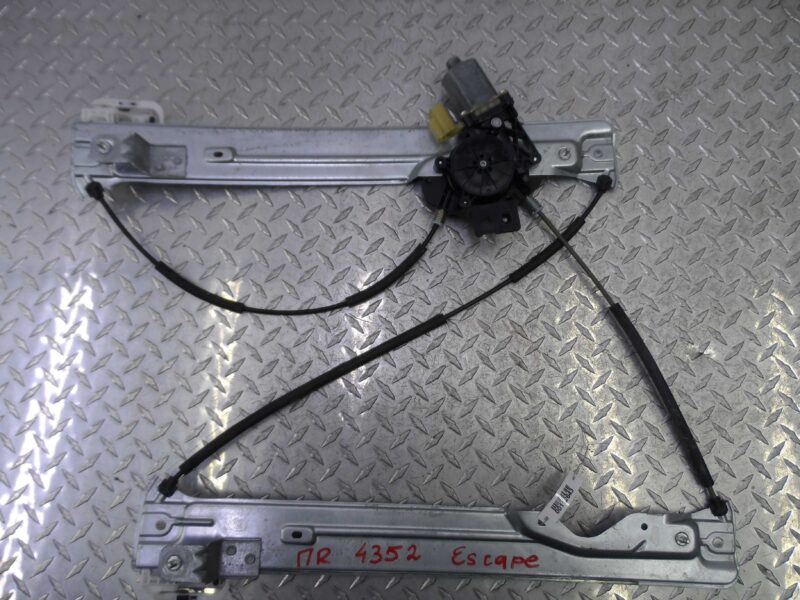 Изображение товара 112643 - 00112643 steklopodemnik perednij pravyj