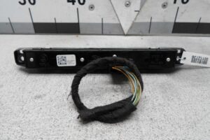 Изображение товара 112736 - 00112736 knopka avarijnoj signalizatsii Chevrolet Cobalt 3