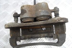 Изображение товара 112847 - 00112847 support perednij pravyj Pontiac Vibe 3