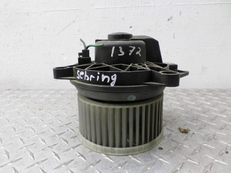 Изображение товара 112936 - 00112936 ventilyator otopitelya (motorchik pechki)