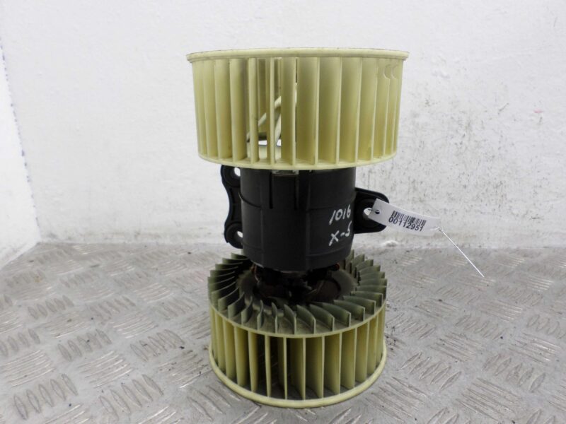 Изображение товара 112951 - 00112951 ventilyator otopitelya (motorchik pechki)