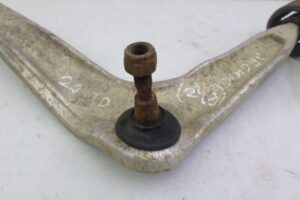 Изображение товара 113002 - 00113002 rychag perednij levyj verkhnij Audi Q7 2