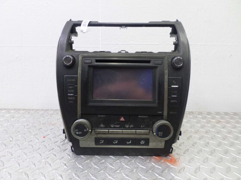 Изображение товара 113010 - 00113010 magnitola Subaru Legacy