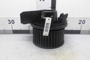 Изображение товара 113113 - 00113113 ventilyator otopitelya (motorchik pechki) Skoda Yeti 1