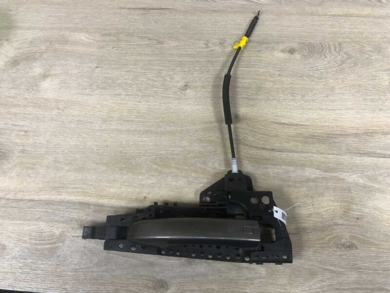 Изображение товара 113143 - 00113143 ruchka naruzhnaya perednyaya pravaya